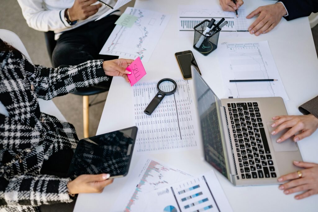 10 Best Marketing Tools for Beginners to Grow Online Faster