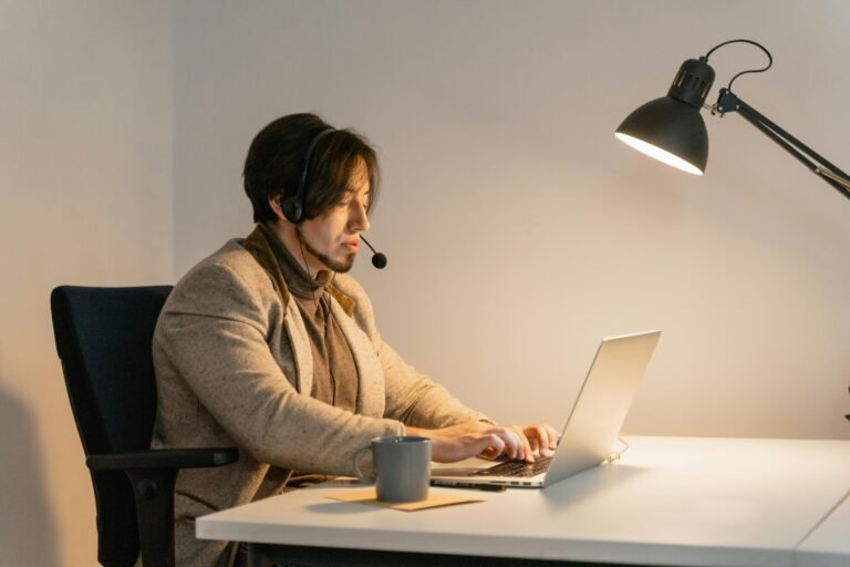 AI Tools for Remote Workers: Stay Organized, Productive, and Efficient